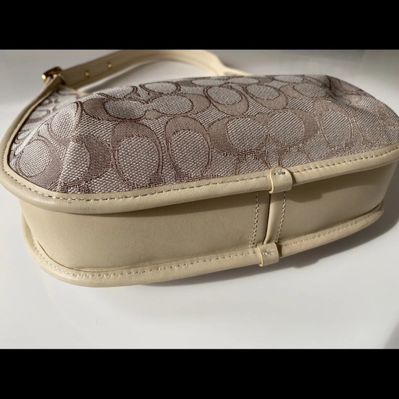 NWT COACH Ergo Shoulder Bag In Signature Jacquard C2588 Stone Ivory - Picture 3 of 12